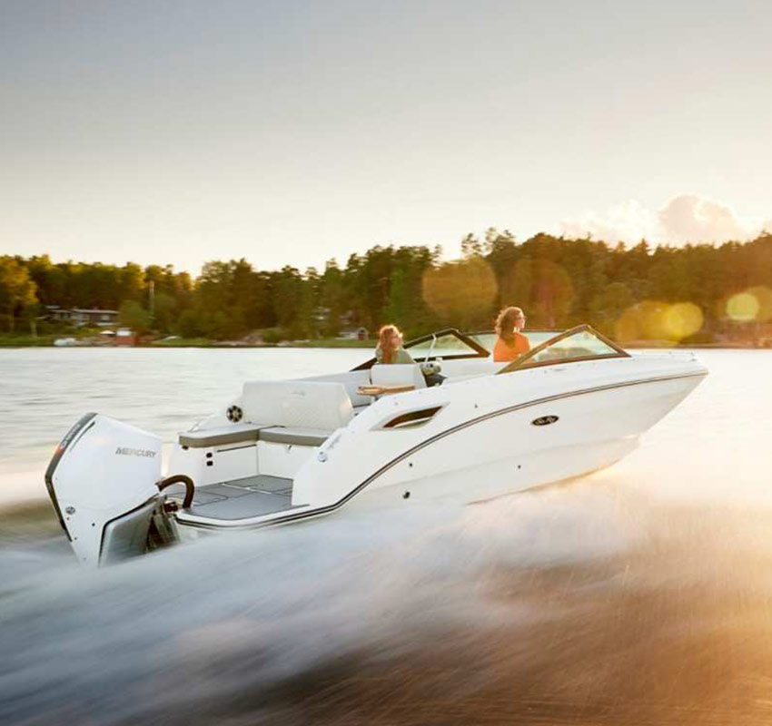https://www.searay.eu/eu/en.html